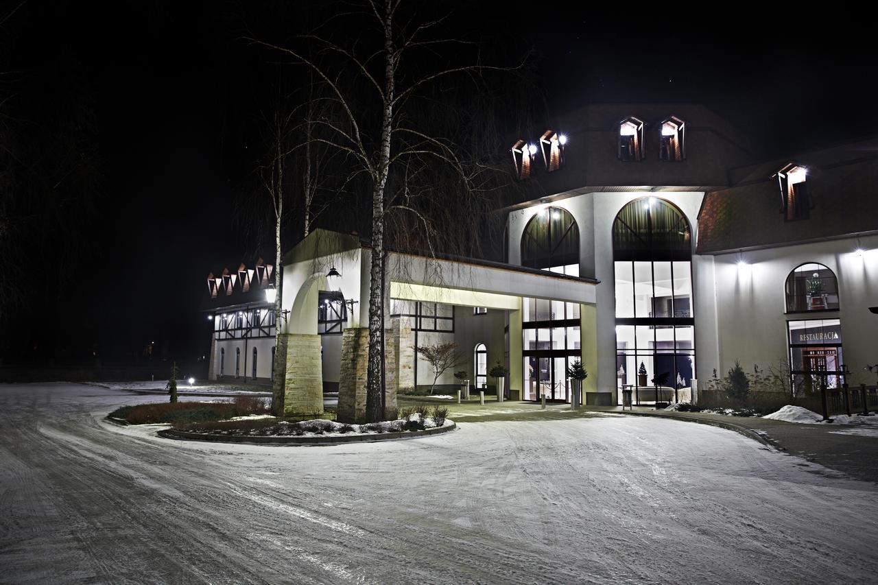 Hotel Rozdroze Nieborow Bagian luar foto