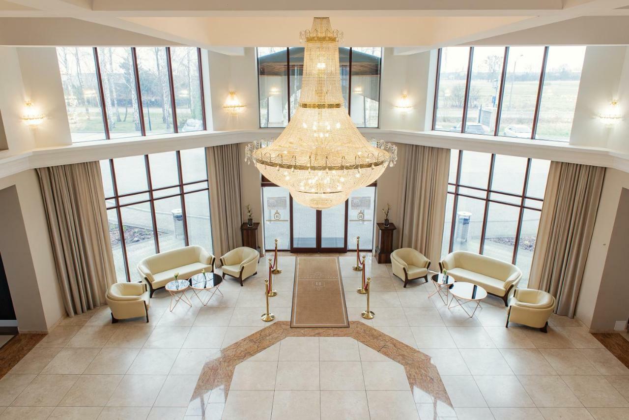 Hotel Rozdroze Nieborow Bagian luar foto