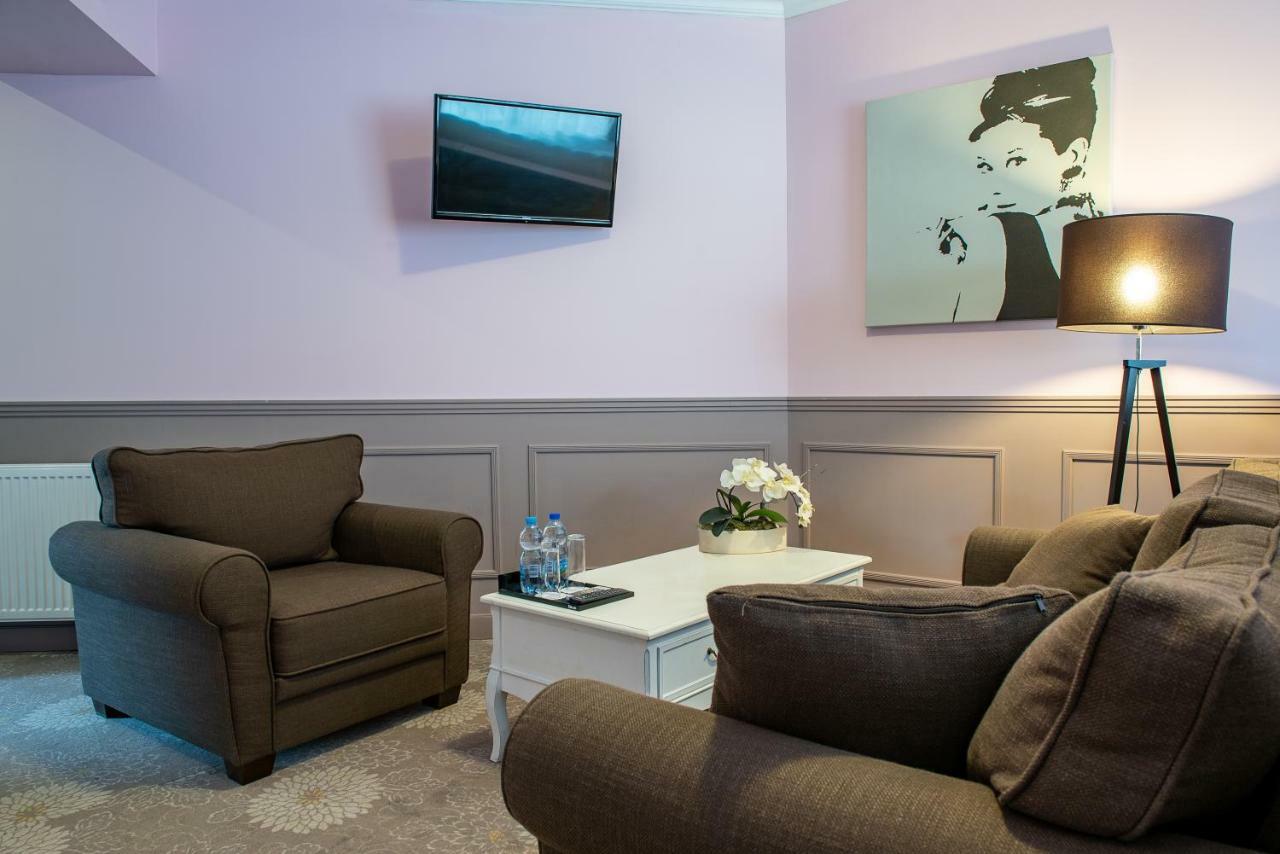 Hotel Rozdroze Nieborow Bagian luar foto